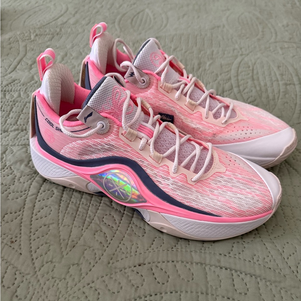 Way of Wade Shadow 5 V2 shoes